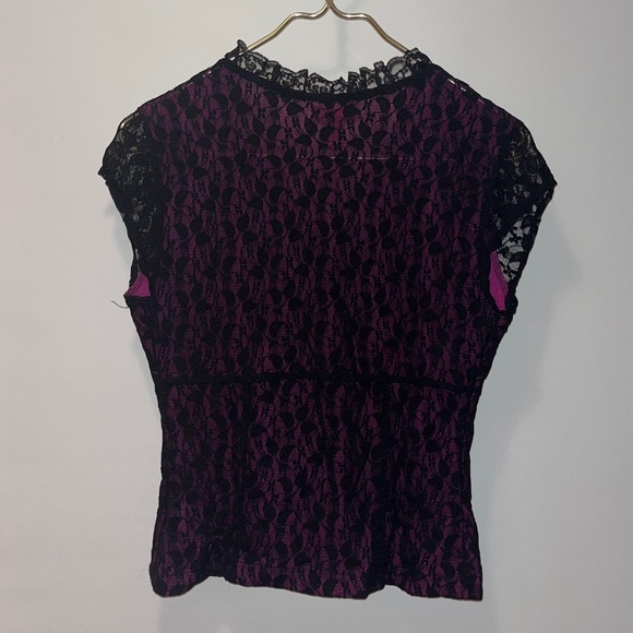 NWT Purple Shirt with Black Lace Size M - Picture 2 of 2
